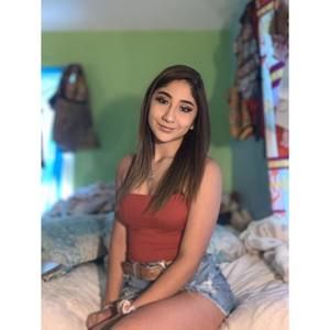 Meet your Posher, Cassandra